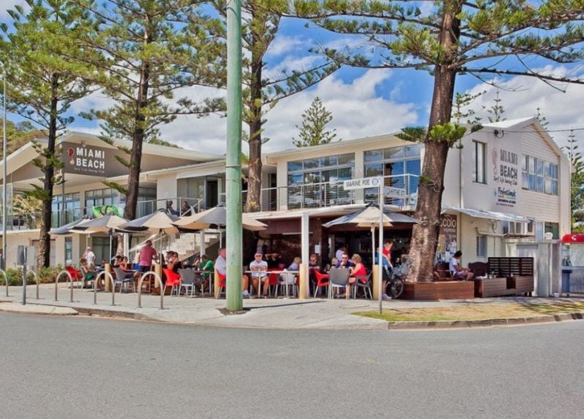 3/52 Marine Parade Miami 18