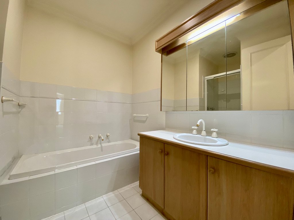3/521 Whitehorse Road, Surrey Hills, 3127