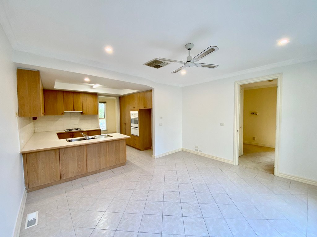 3/521 Whitehorse Road, Surrey Hills, 3127