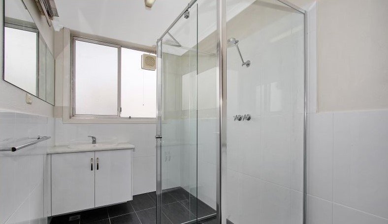 3/523 Kiewa Place ALBURY 10