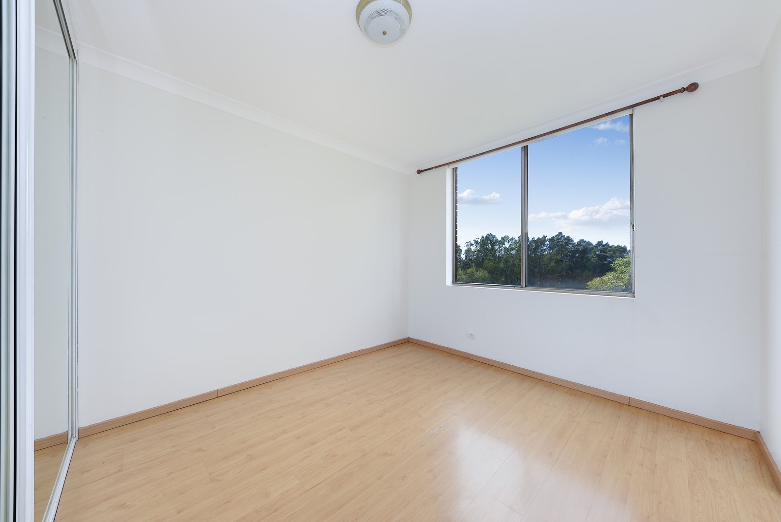 35/28 Evans Avenue EASTLAKES 3