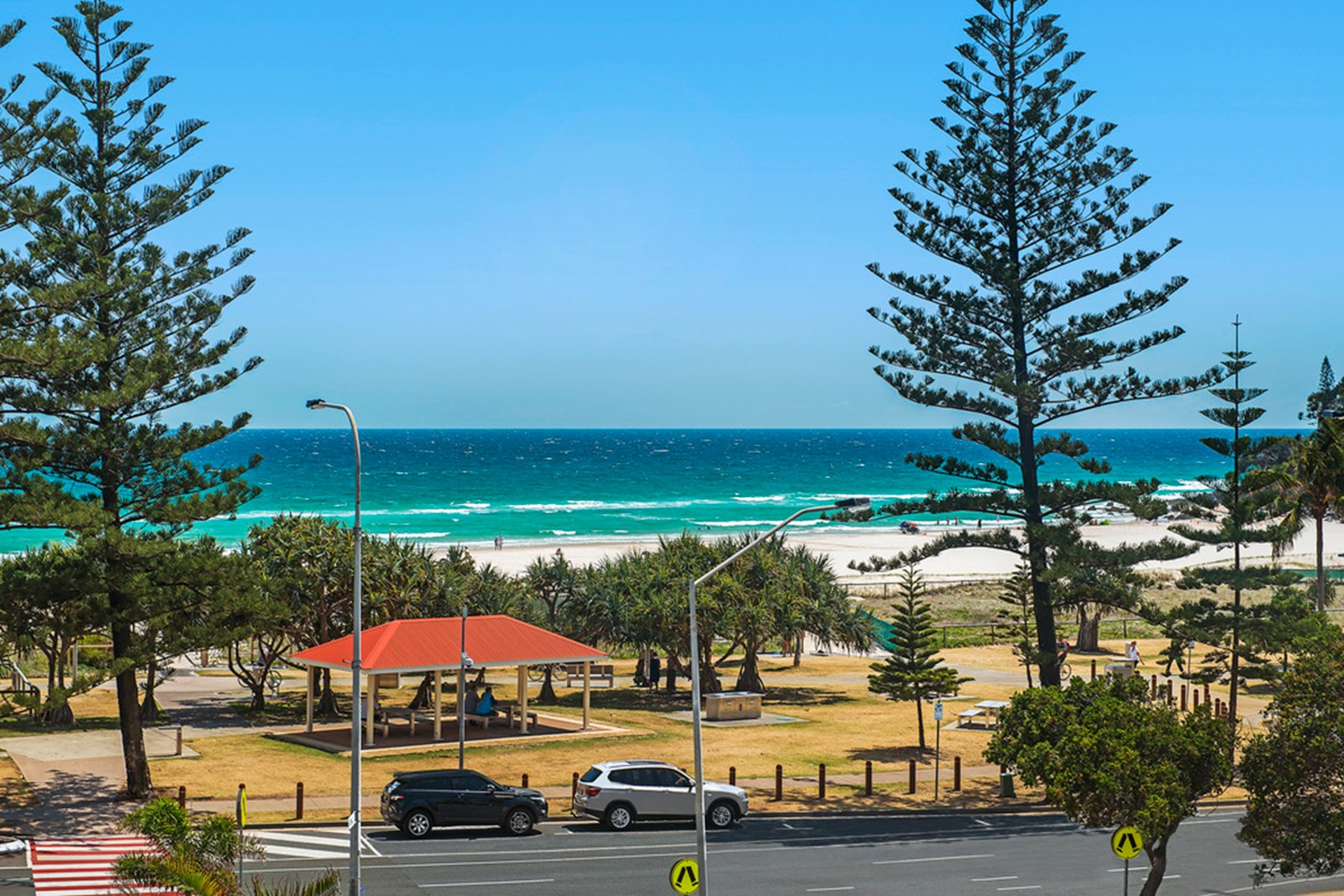 352/99 Griffith Street COOLANGATTA 10