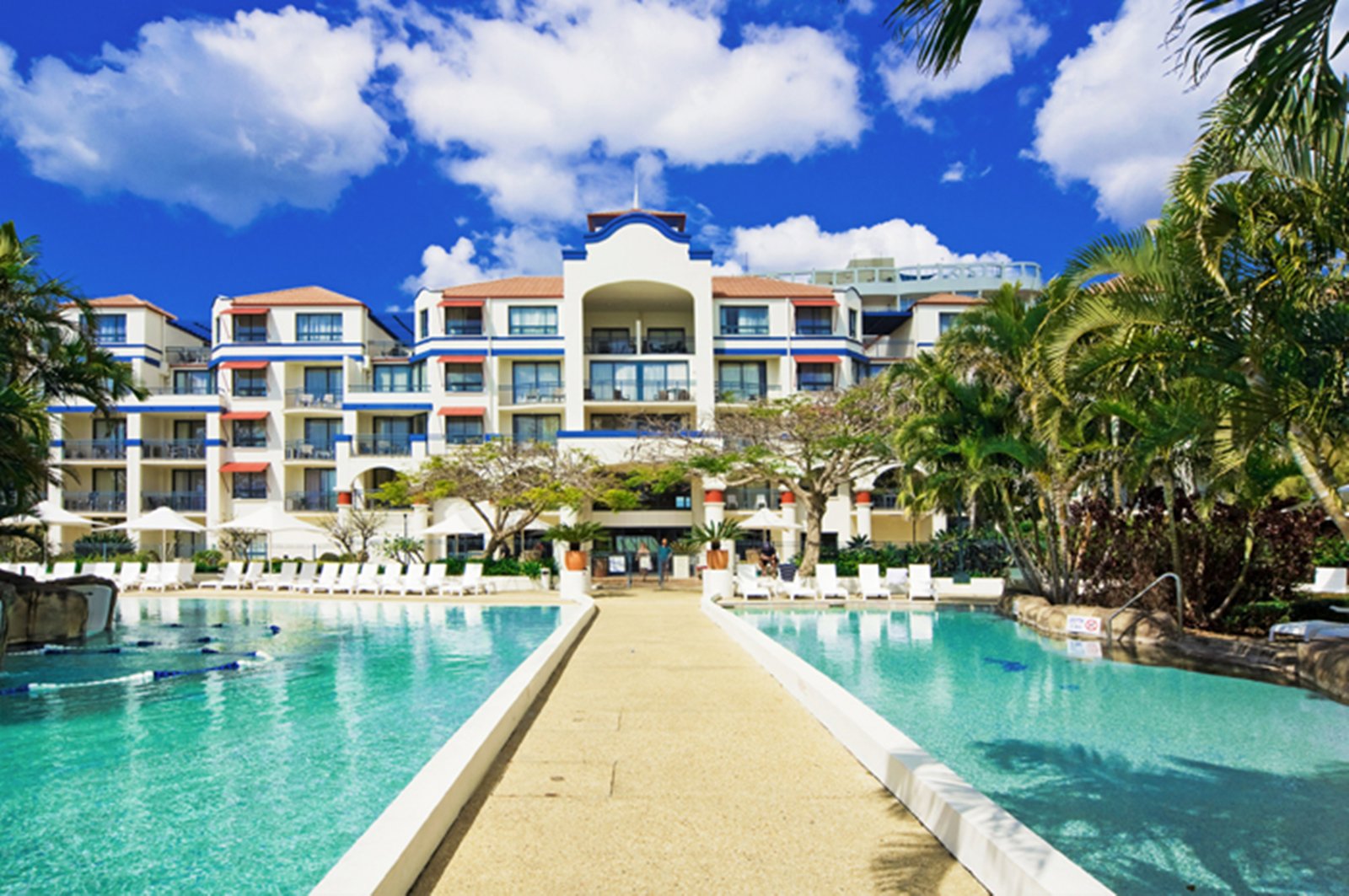 352/99 Griffith Street COOLANGATTA 13