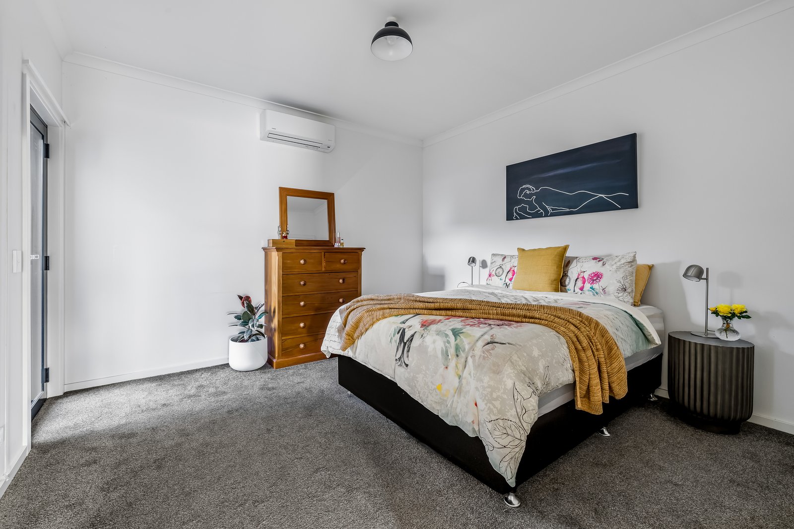 Real Estate and Property in 3/53 Outhwaite Road, Heidelberg Heights, VIC