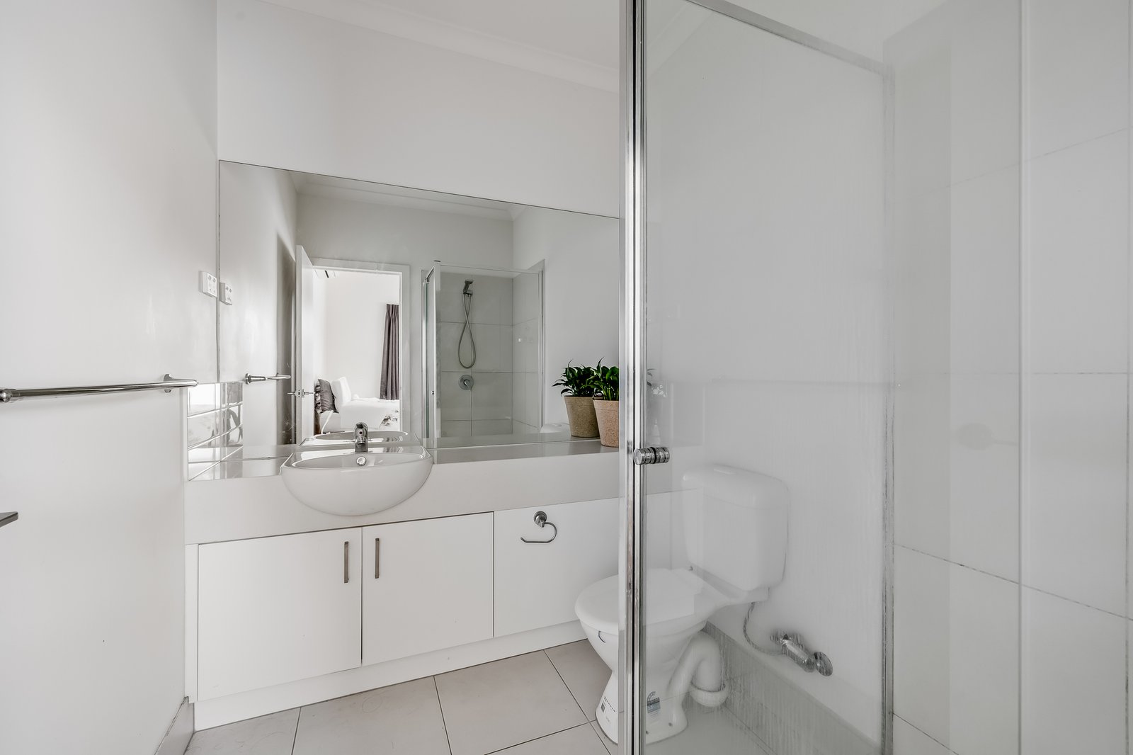 Real Estate and Property in 3/53 Outhwaite Road, Heidelberg Heights, VIC