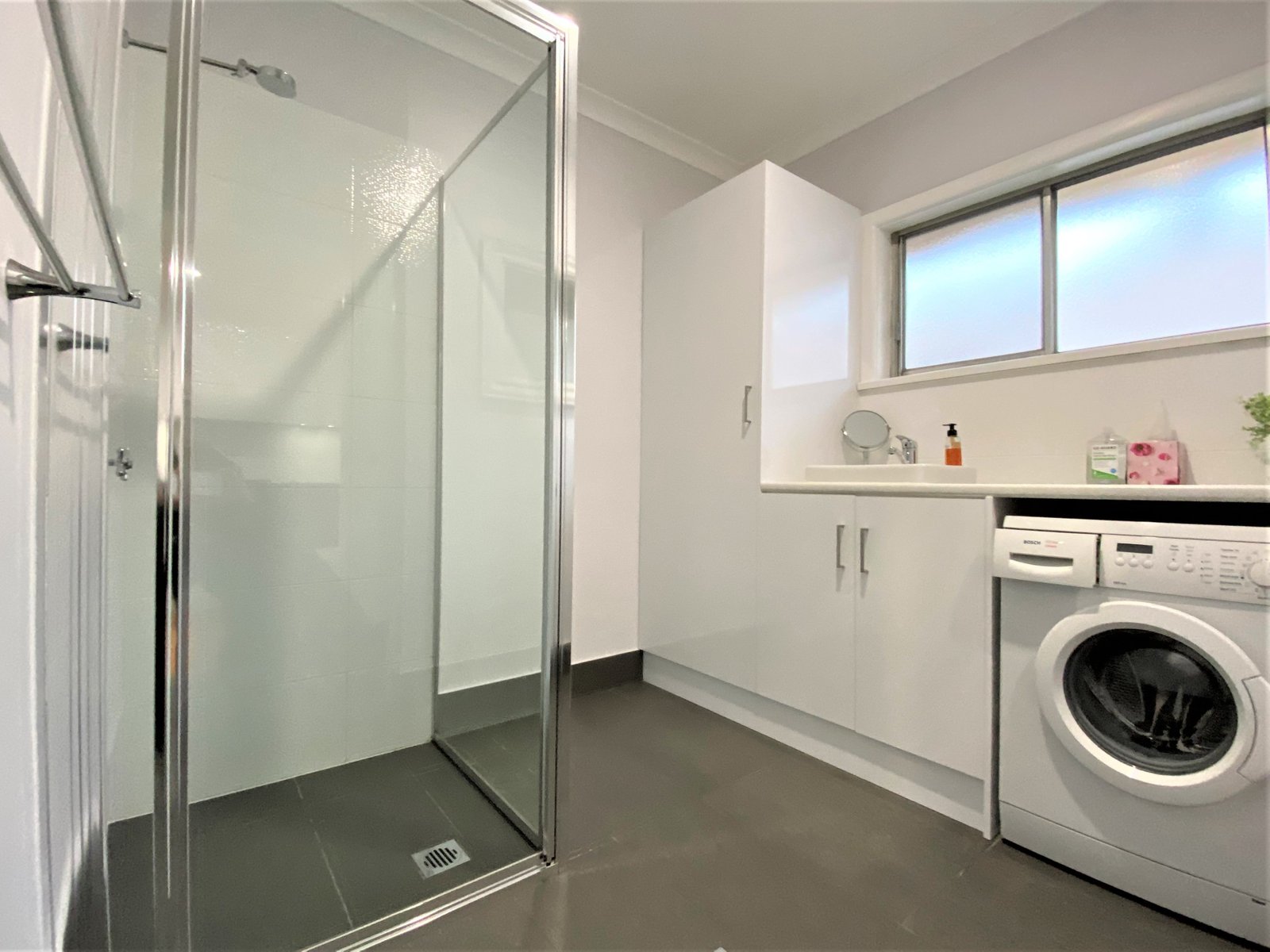 3/530 Wilcox Street ALBURY 7