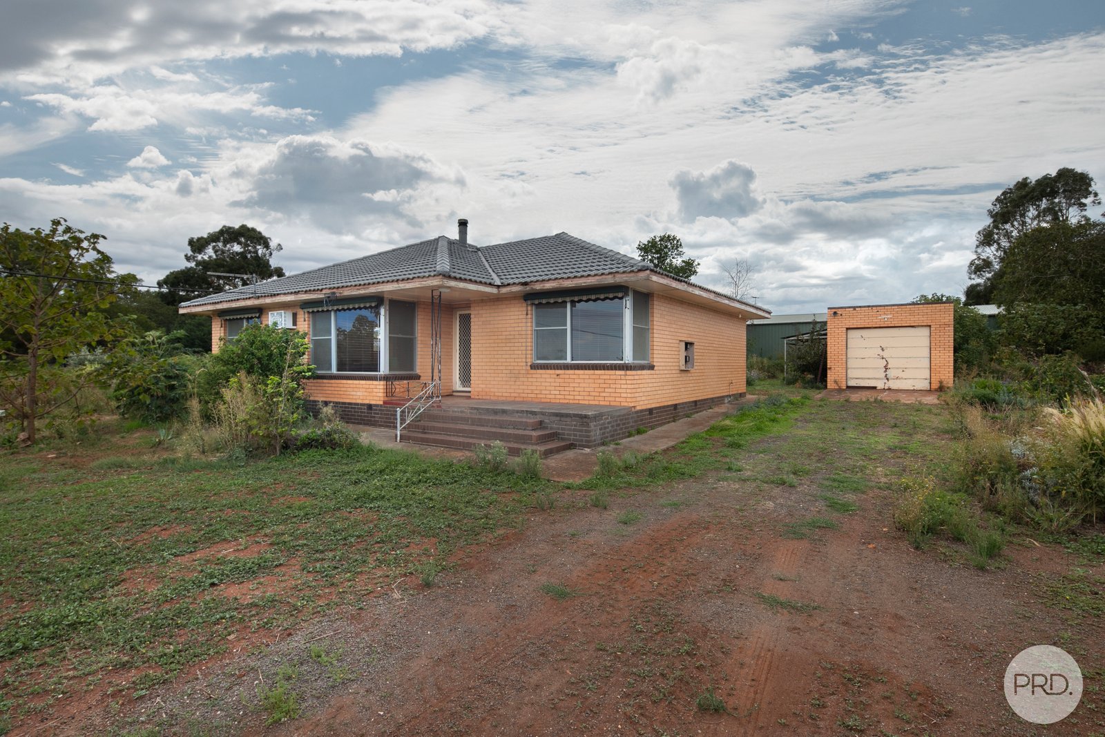 3535 Creswick-Newstead Road SMEATON 1