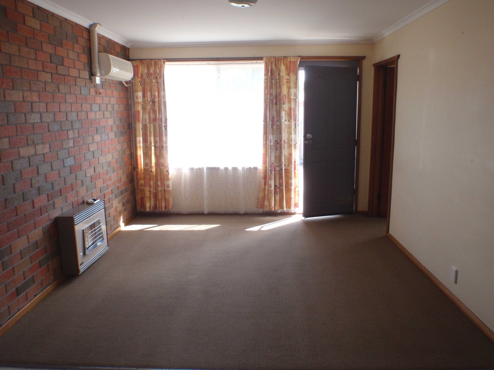 Gallery: 3/54 Montgomery Street