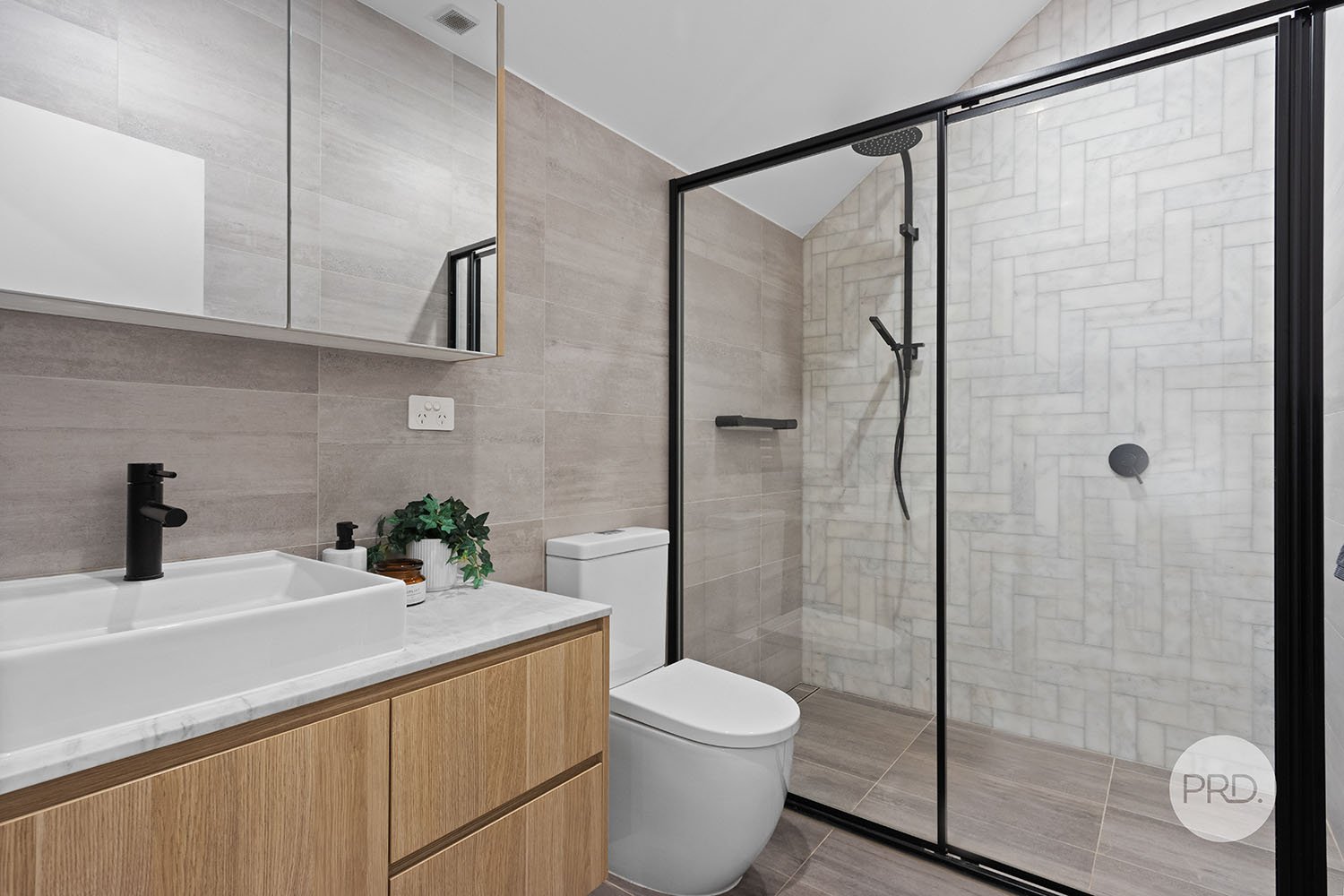 3/54 Samuel Street PEAKHURST 9
