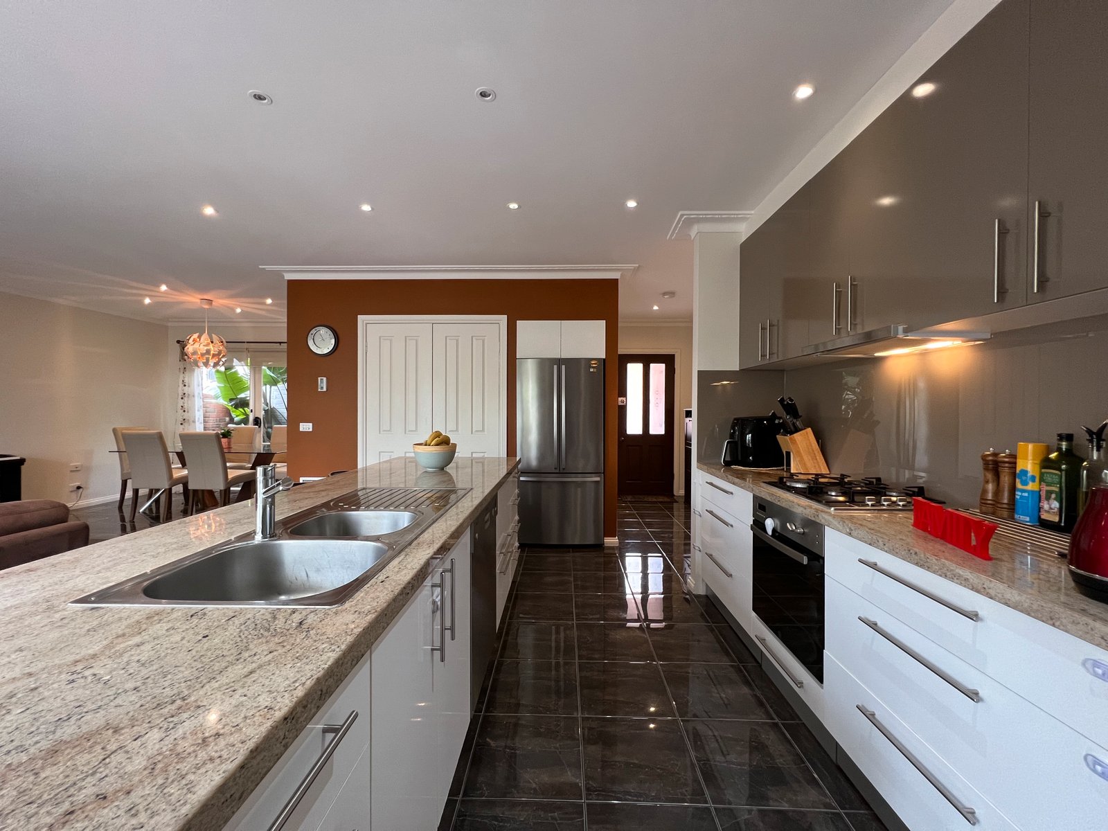 Gallery: 3/54 Vasey Street
