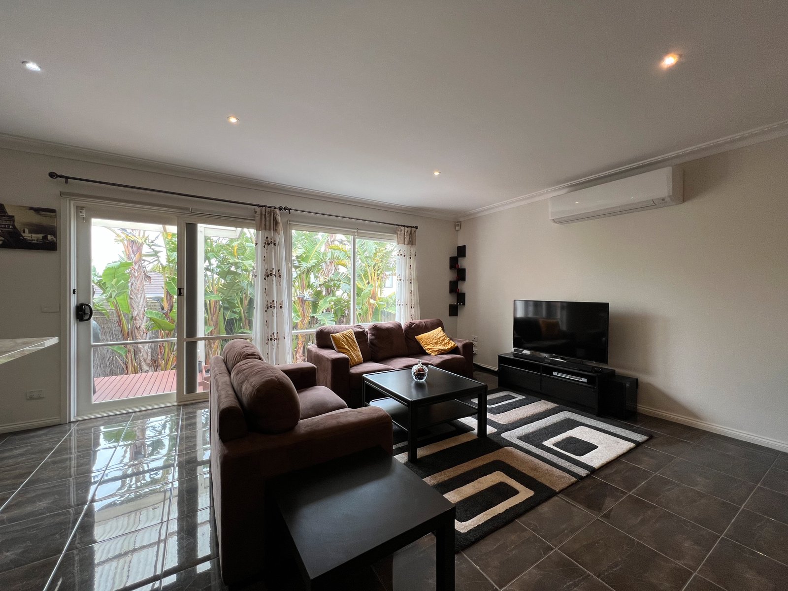Gallery: 3/54 Vasey Street