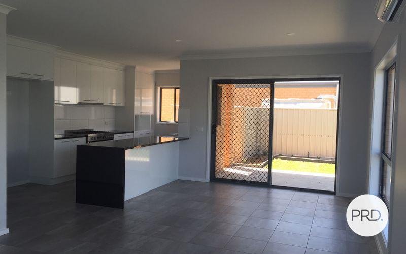 3/541 Klose Street LAVINGTON 4