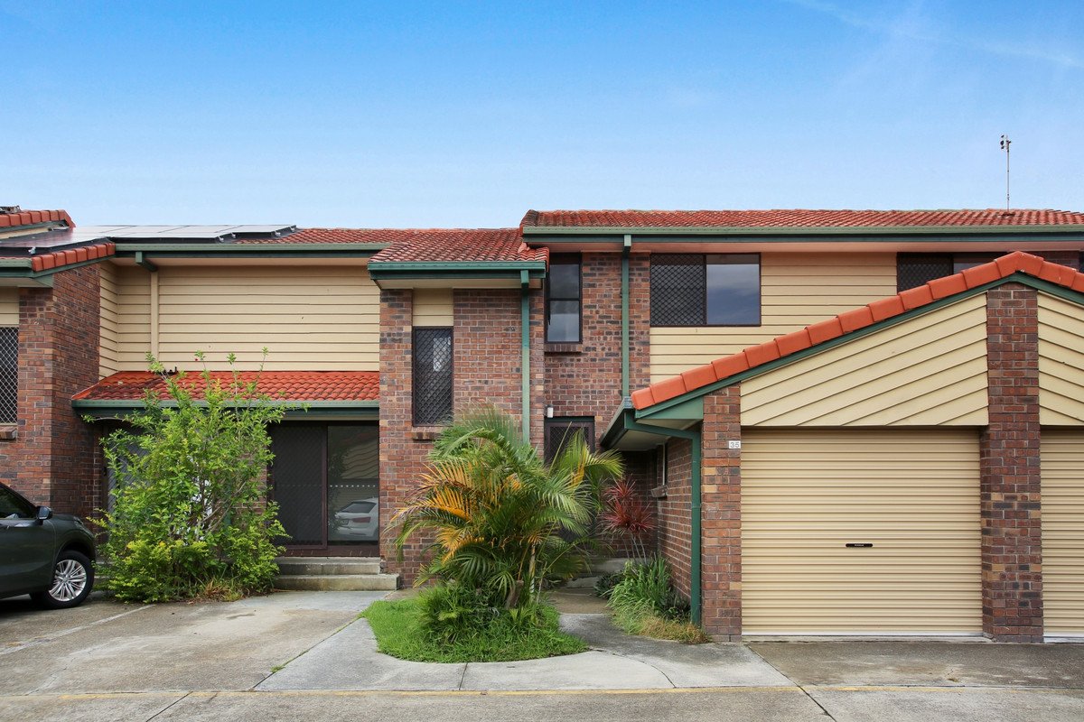 35/5-15 Galeen Drive Burleigh Heads 2