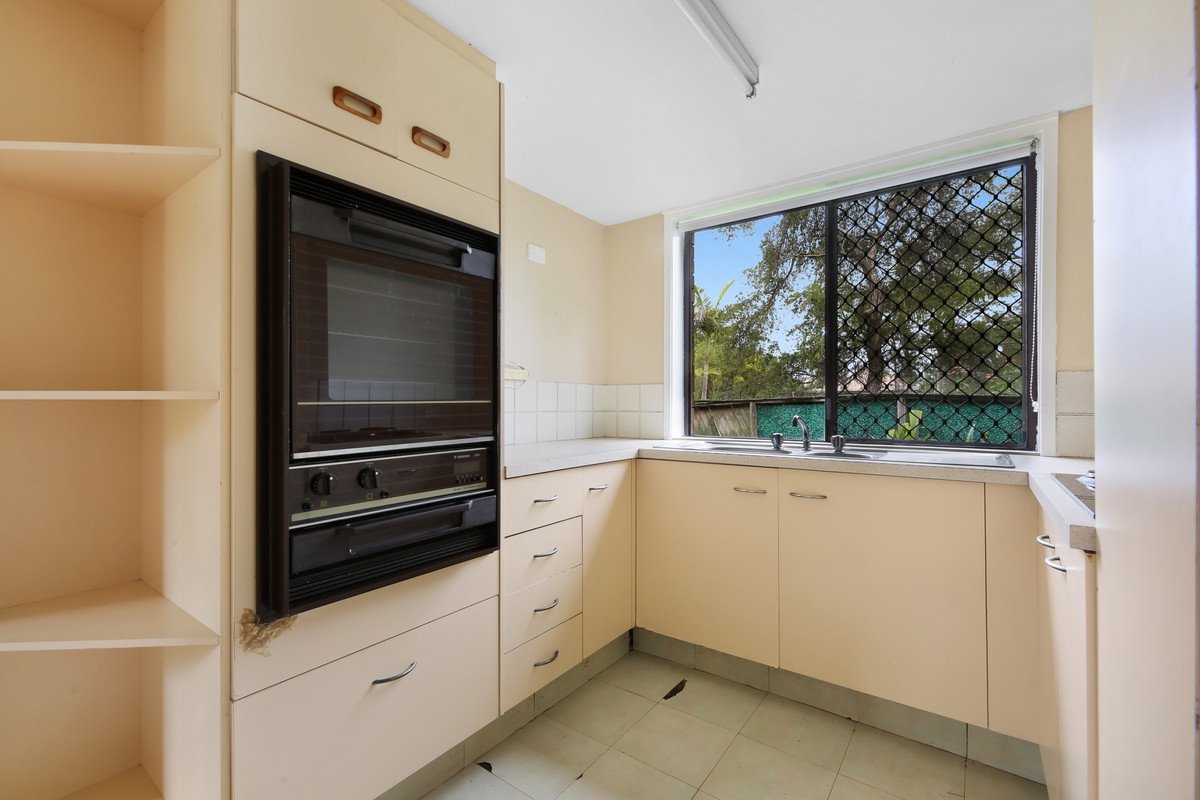 35/5-15 Galeen Drive Burleigh Heads 7