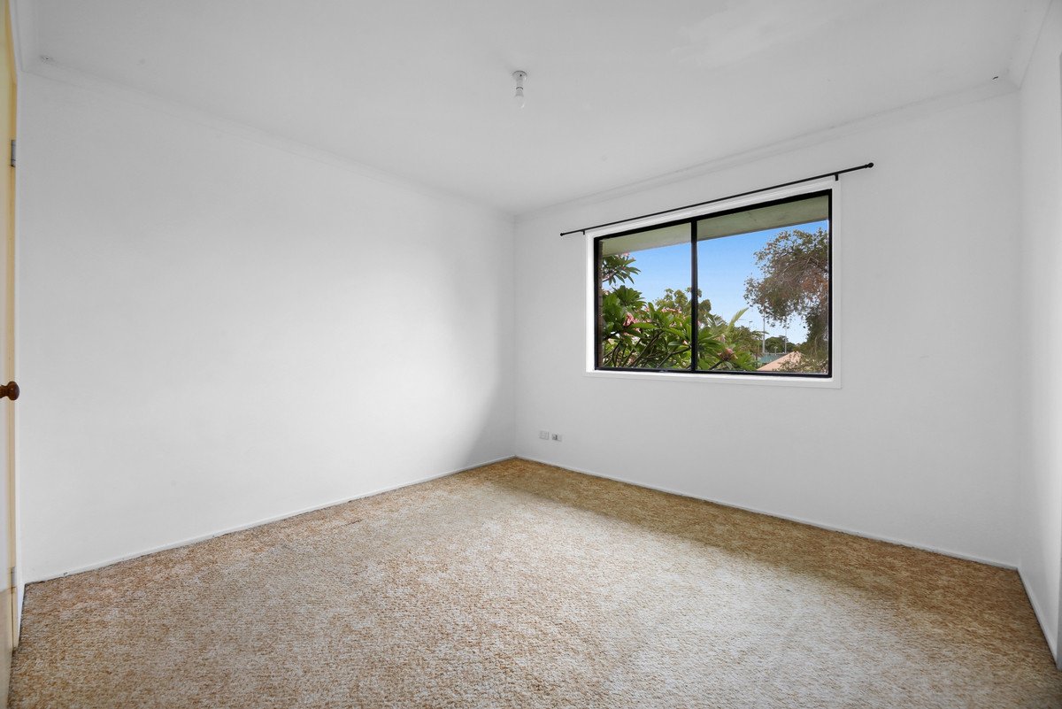 35/5-15 Galeen Drive Burleigh Heads 10