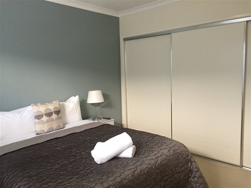 3/55 Allingham Street GOLDEN SQUARE 4