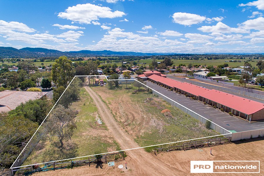 355 Goonoo Goonoo Road TAMWORTH 12