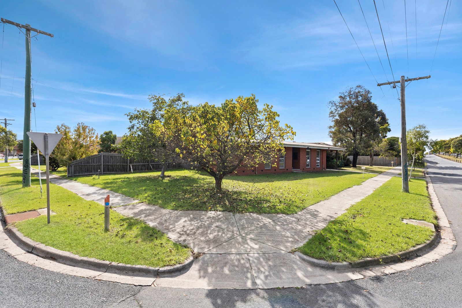 Gallery: 355 Princes Highway