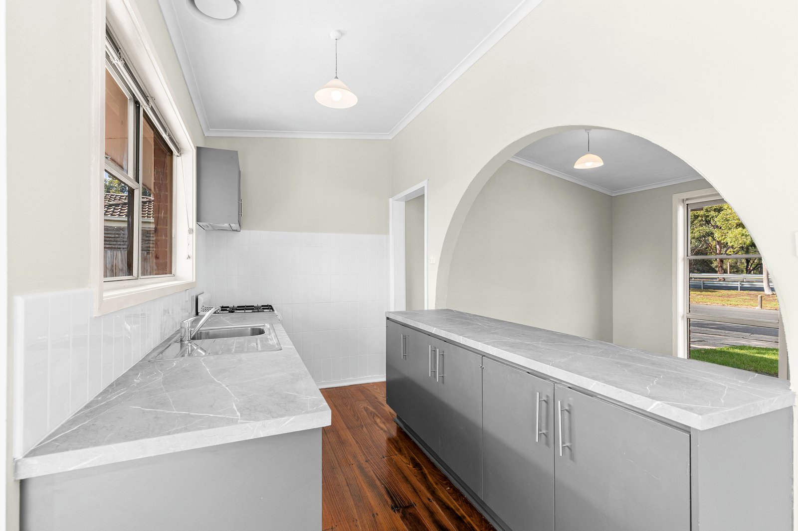 Gallery: 355 Princes Highway