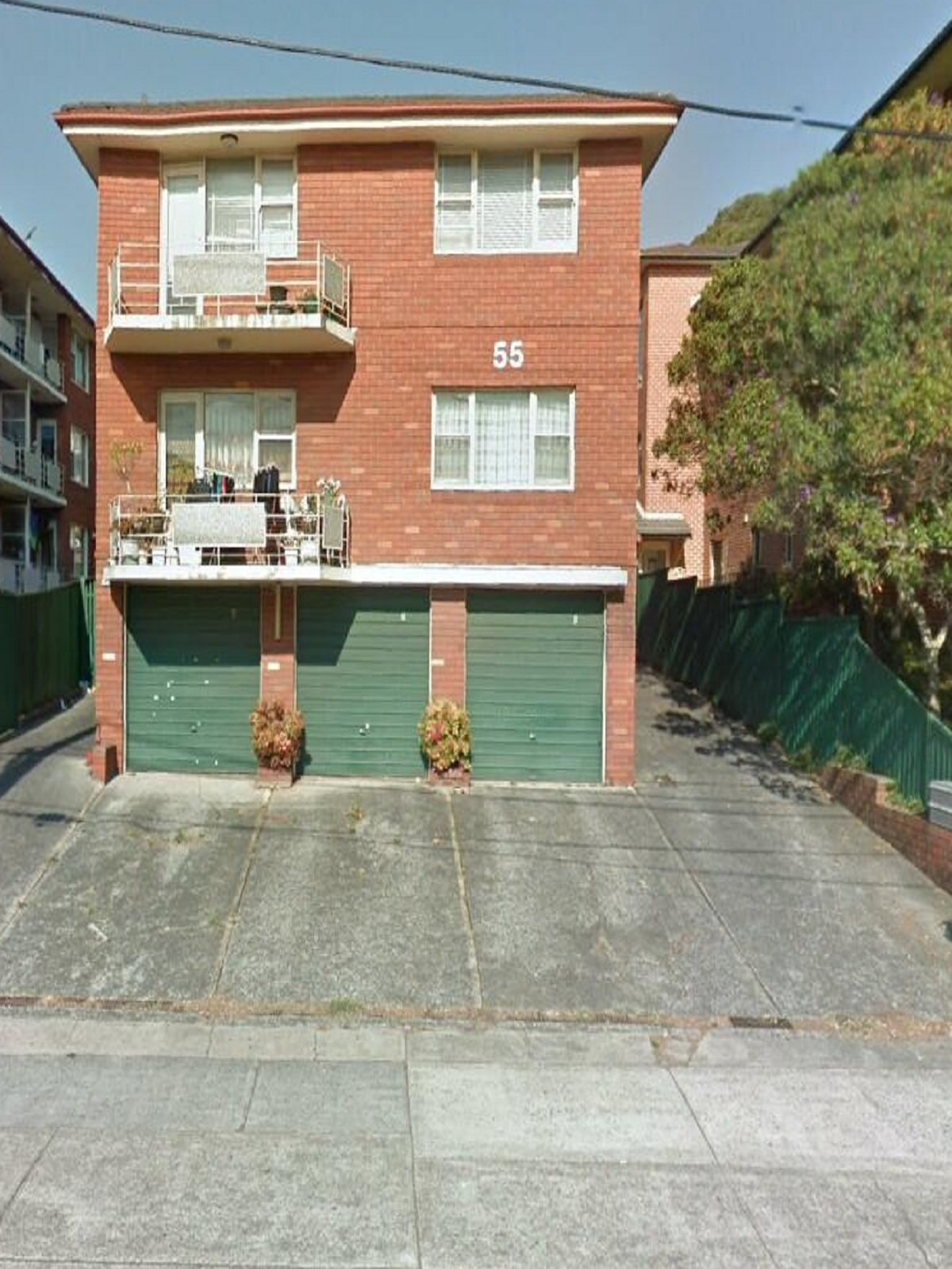 3/55 The Avenue HURSTVILLE 3