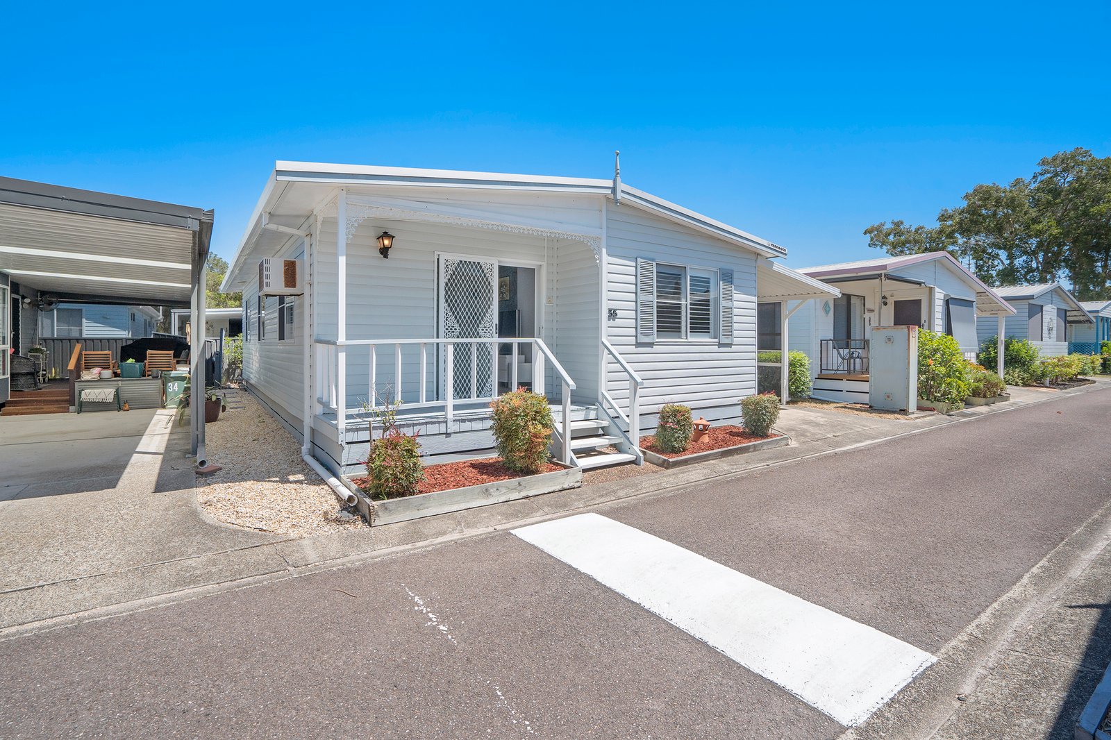 35/554 Gan Gan Road ONE MILE 3