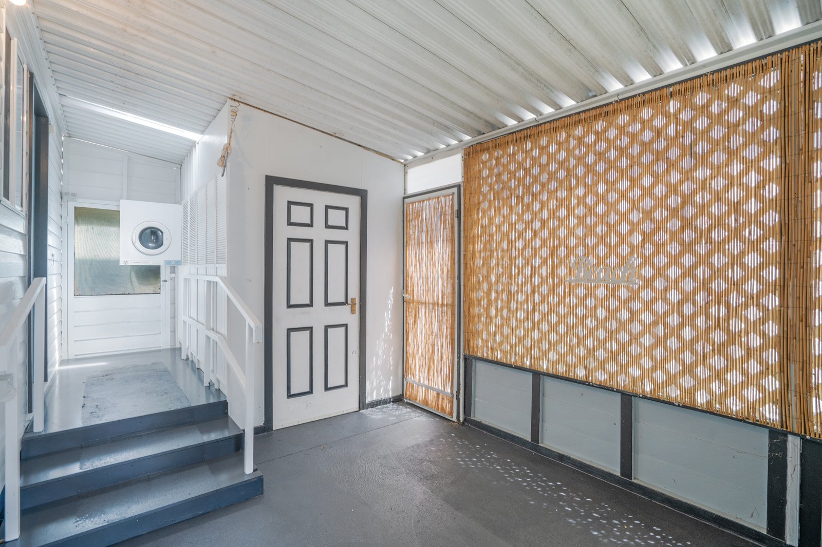 35/554 Gan Gan Road ONE MILE 17
