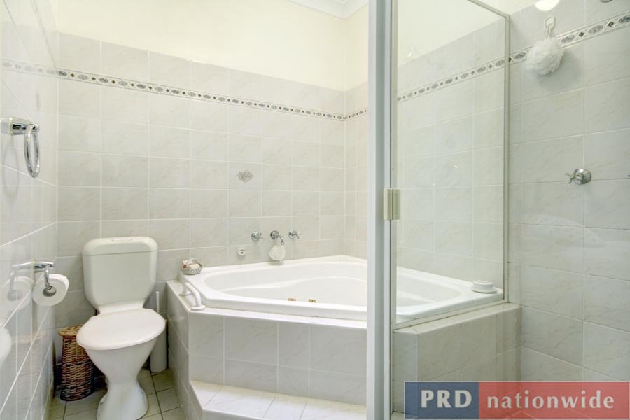 3/56-58 Oatley Pde  OATLEY 7