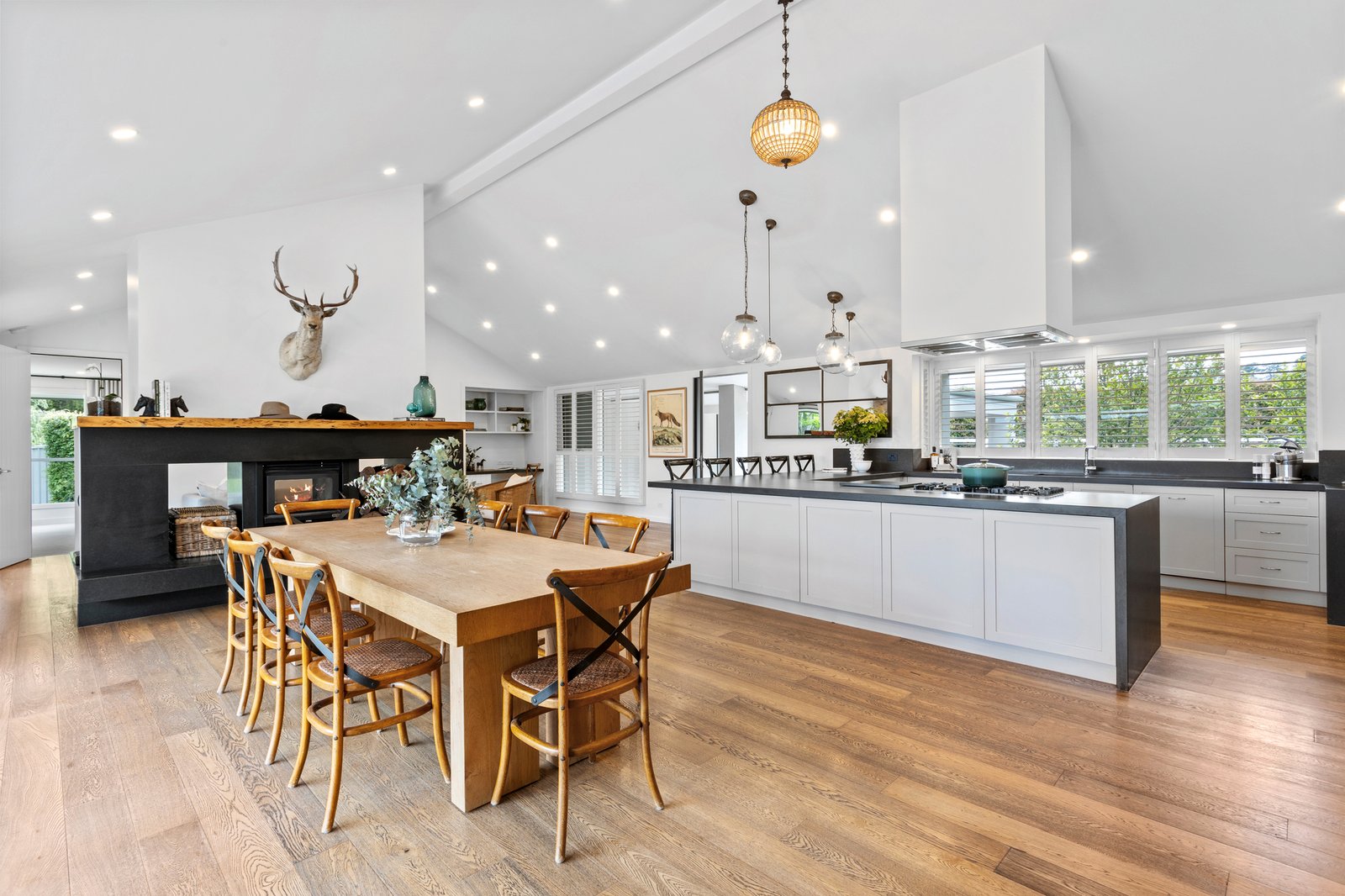 Gallery: 356 Shands Road