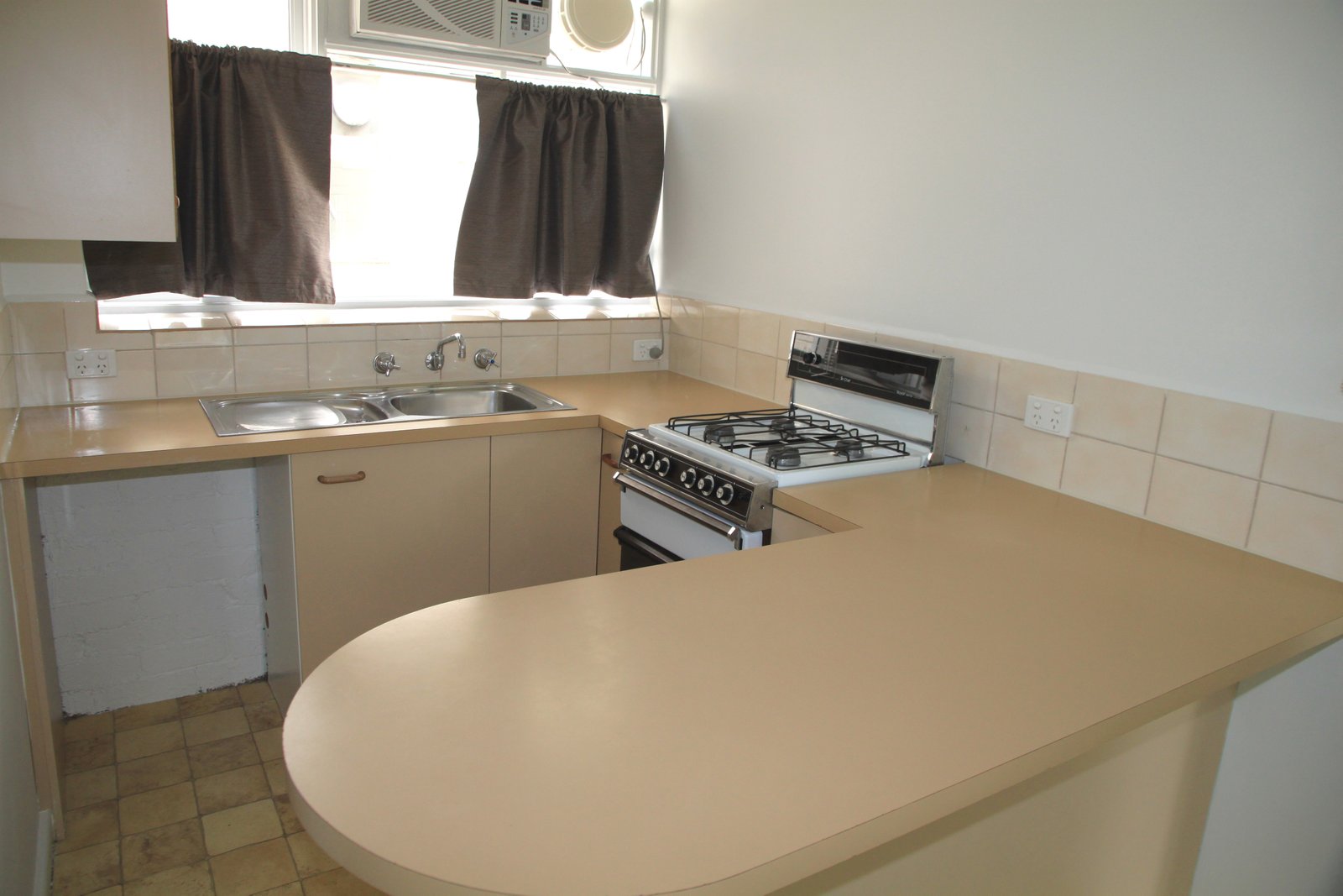 Gallery: 35/6 Williams Road