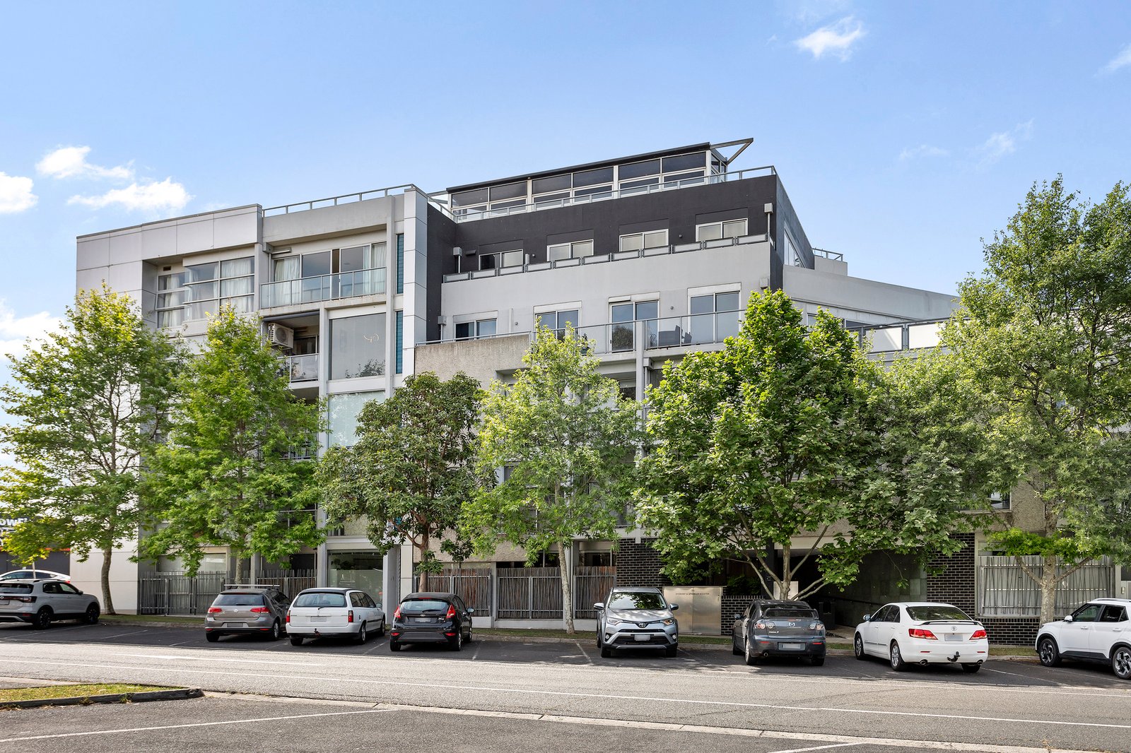 Real Estate and Property in 3/568 New Street, Brighton, VIC