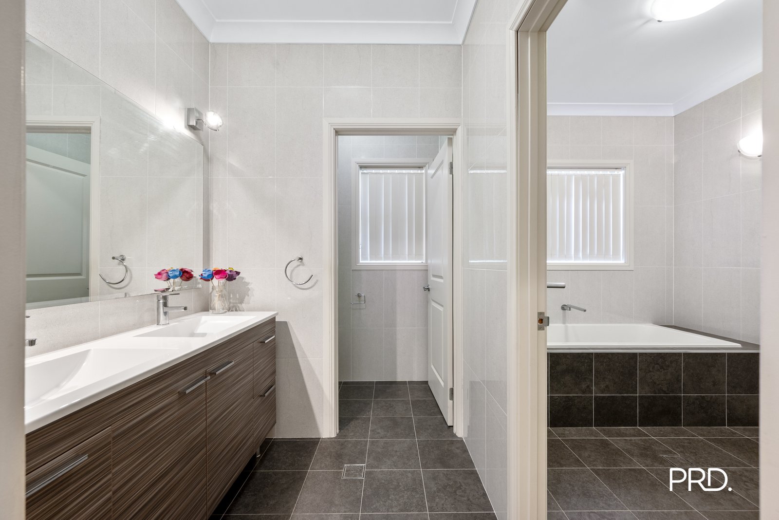 357-359 Singles Ridge Road YELLOW ROCK 13