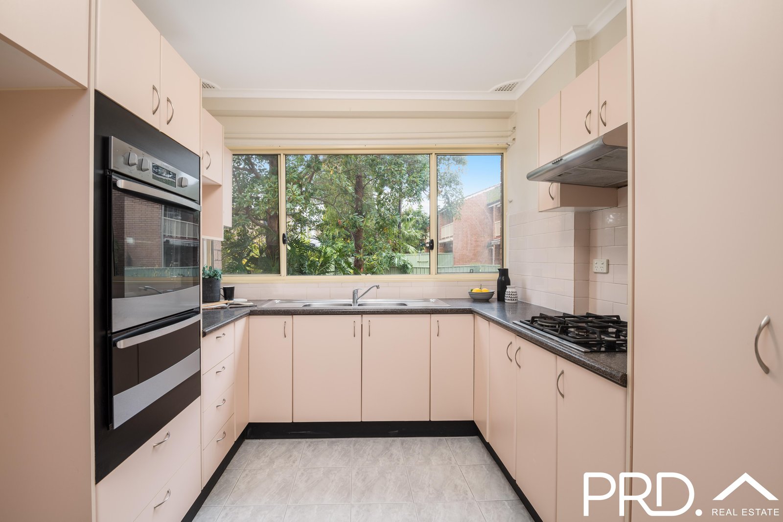 3/57-59 Powell Street YAGOONA 6
