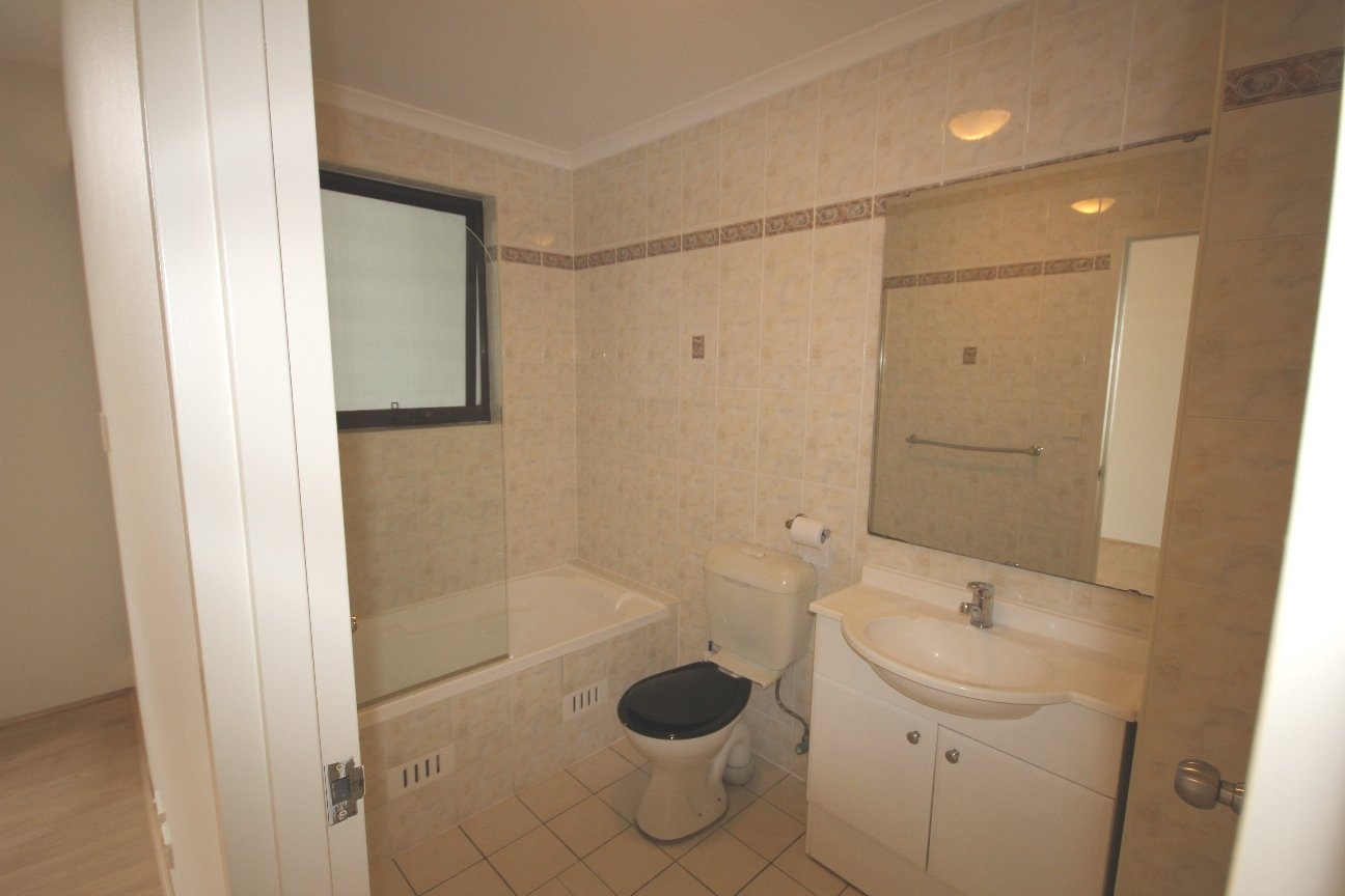 35/7-9 Belgrave Street KOGARAH 13