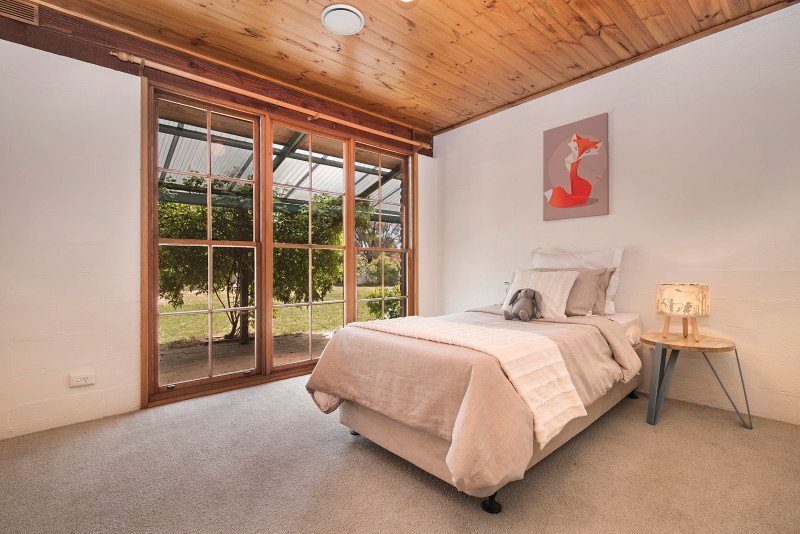 357 Sinclairs Road STRATHFIELDSAYE 9