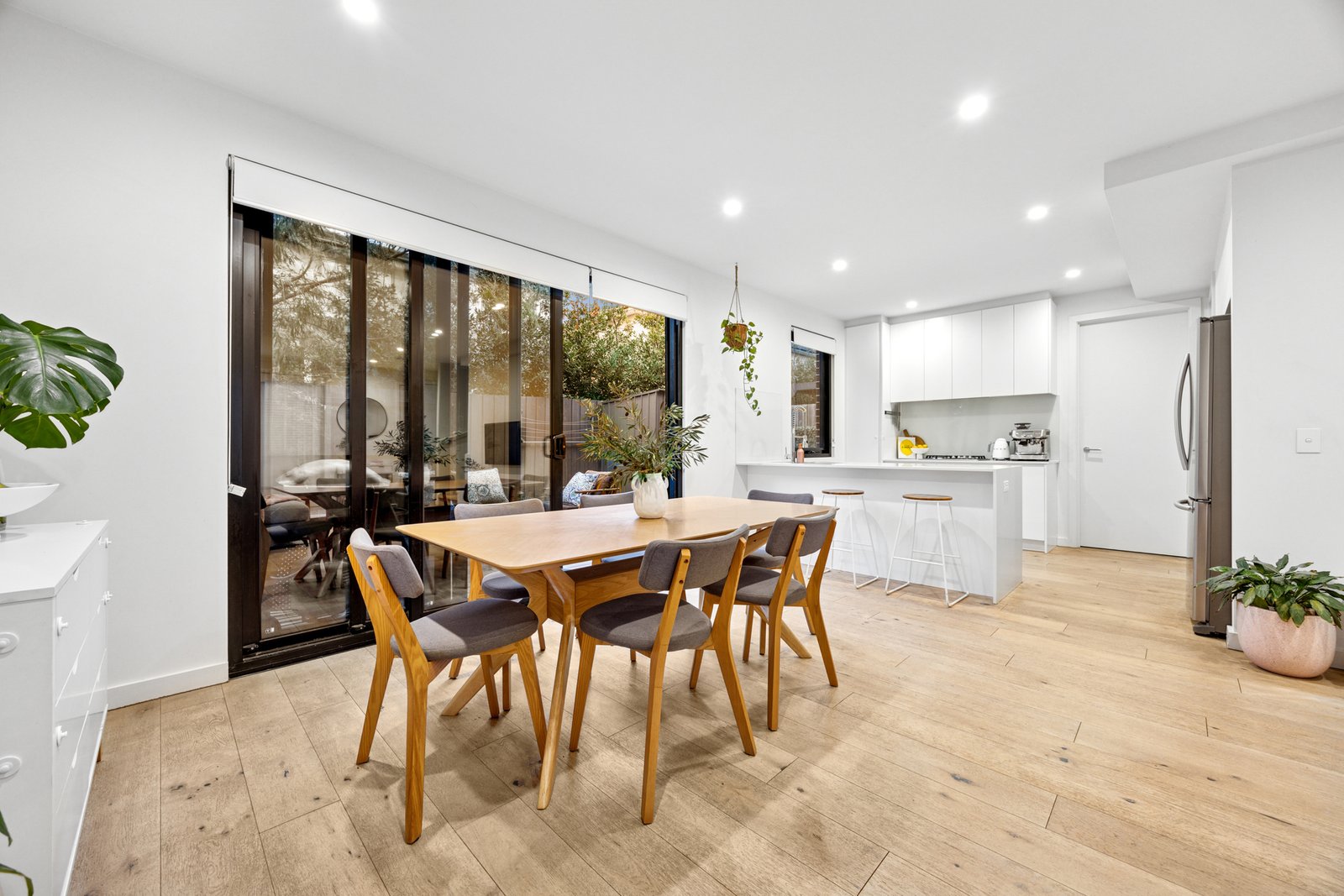 Gallery: 3/57 Tootal Road