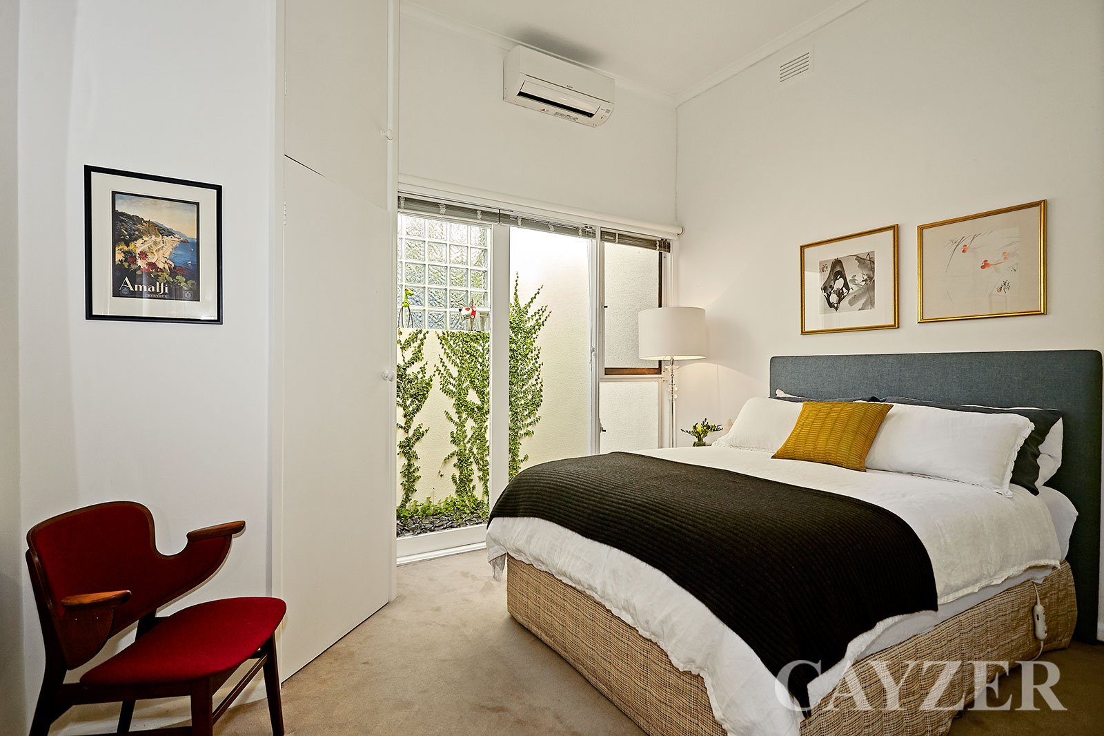 Gallery: 358 Montague Street