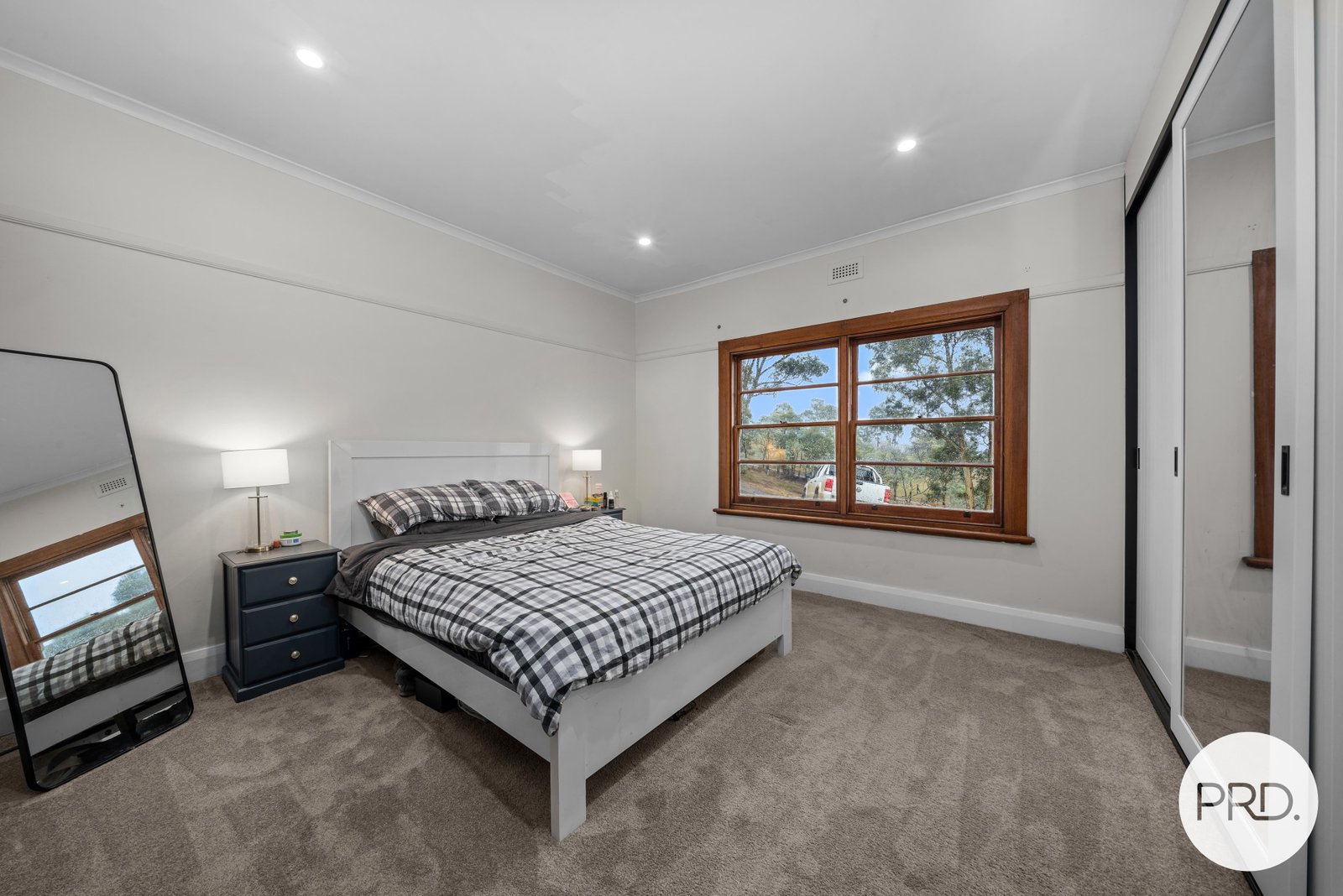 359 Ironstone Gully Road LACHLAN 4