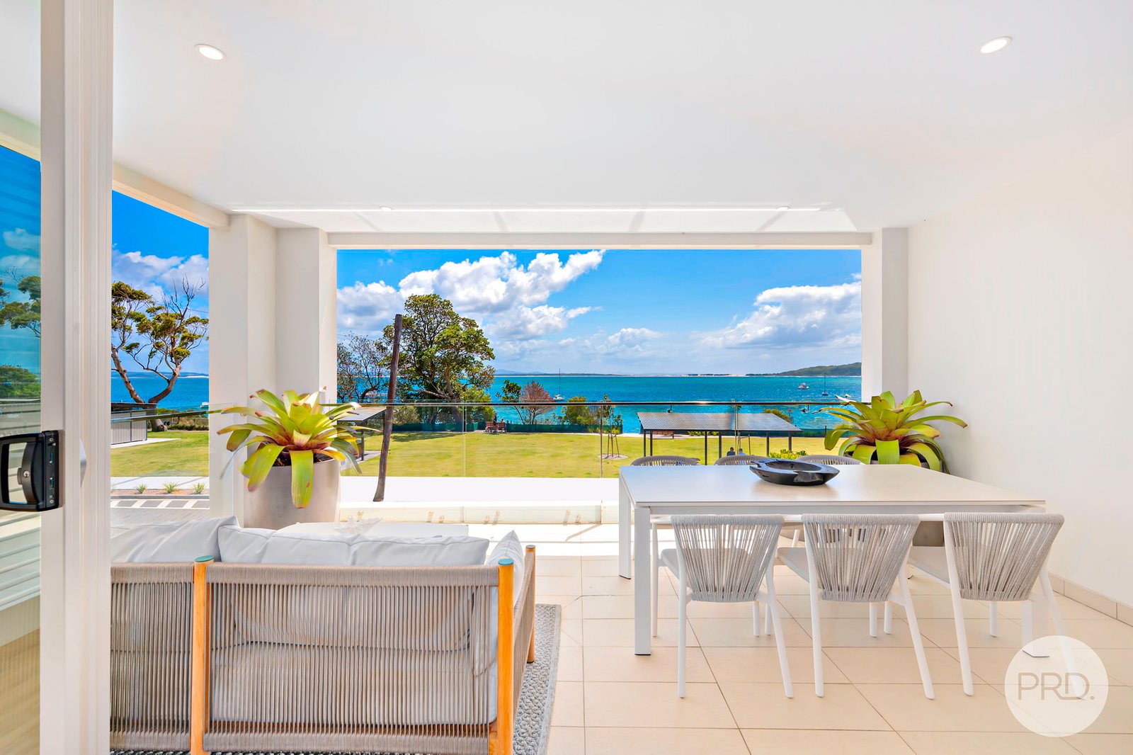 3/59 Shoal Bay Road SHOAL BAY 3