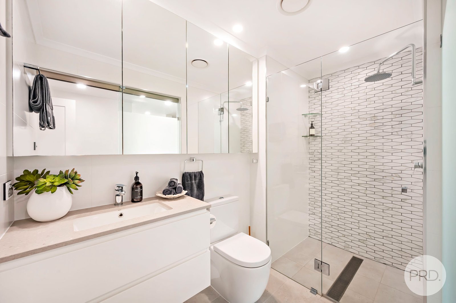 3/59 Shoal Bay Road SHOAL BAY 17