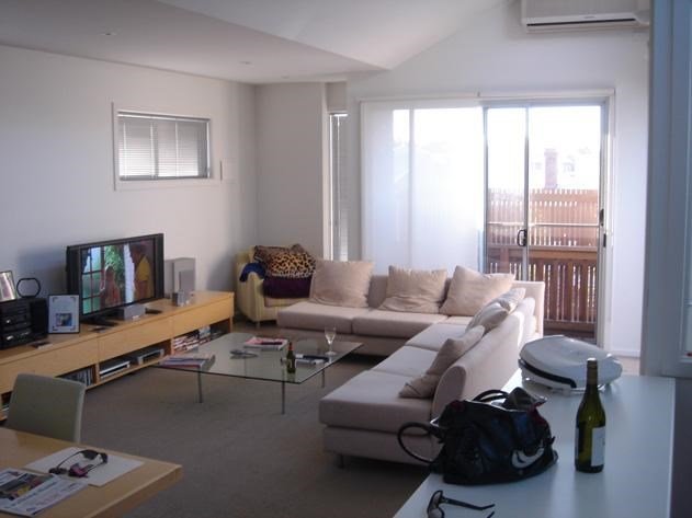 Gallery: 35A Evans Street