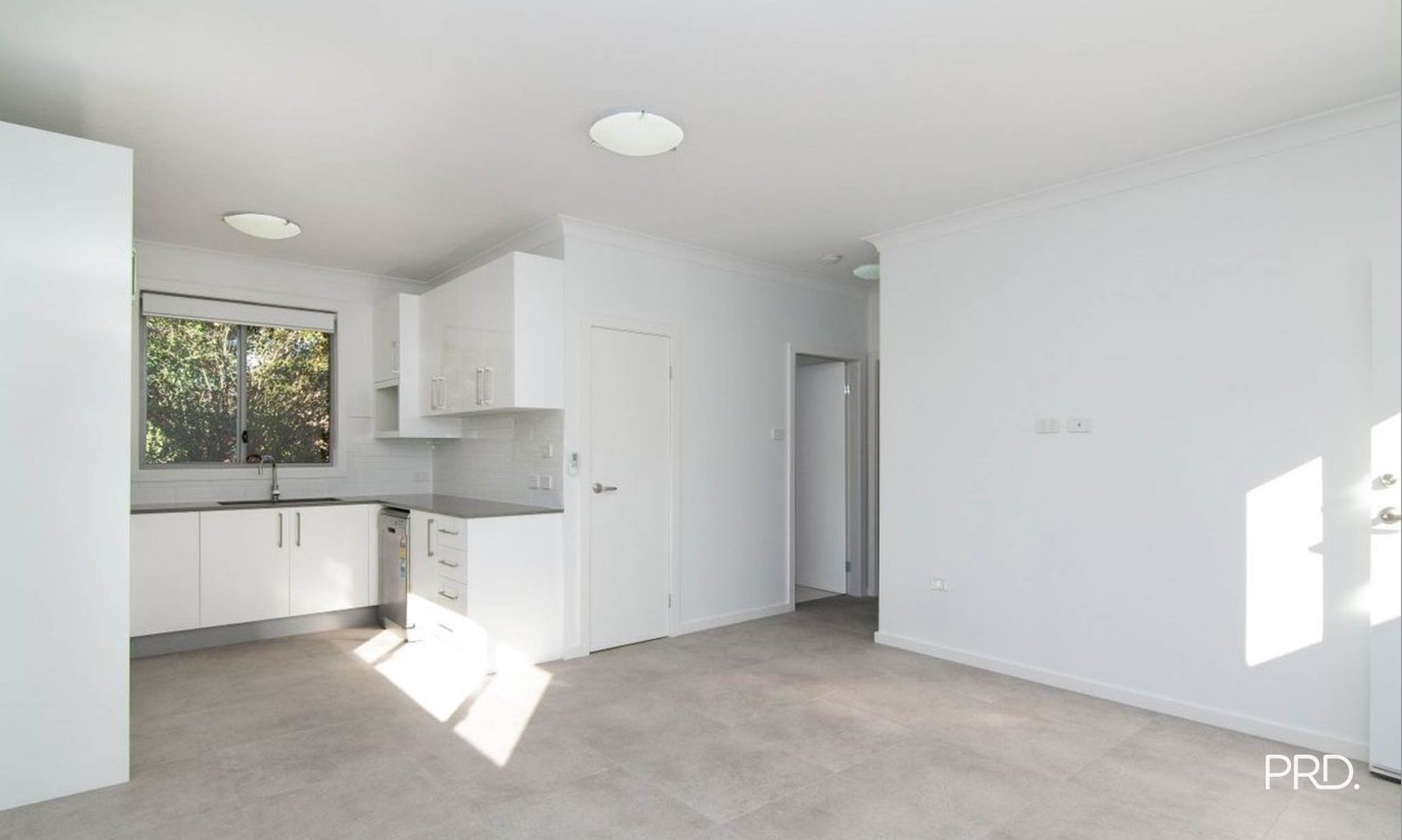 35A Gregory Ave  Oxley Park 5