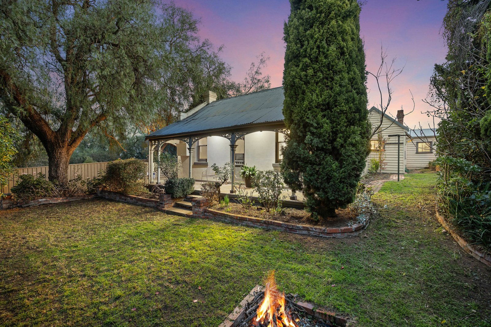 Gallery: 35A Honeysuckle Street