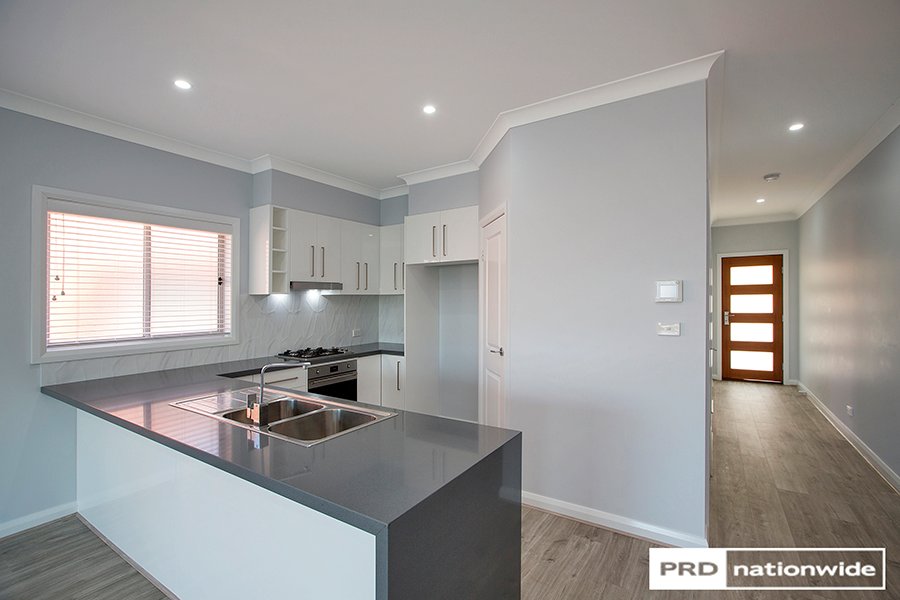 35A Johnston Street TAMWORTH 2