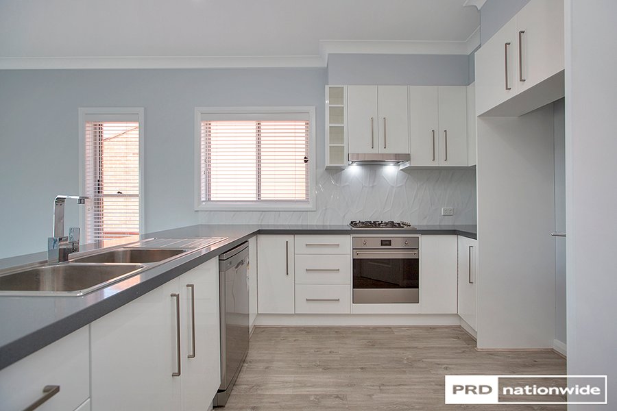 35A Johnston Street TAMWORTH 4