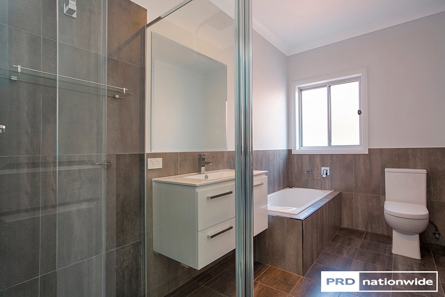 35A Johnston Street TAMWORTH 9