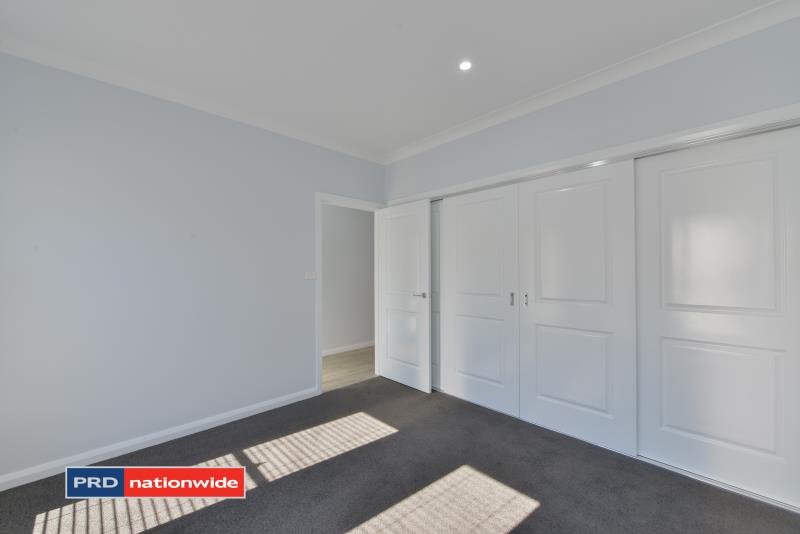 35a Johnston Street TAMWORTH 4