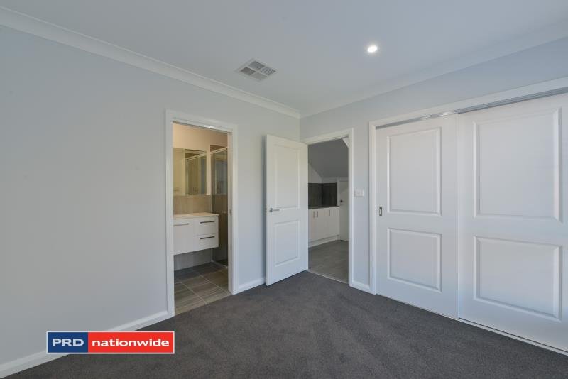35a Johnston Street TAMWORTH 8
