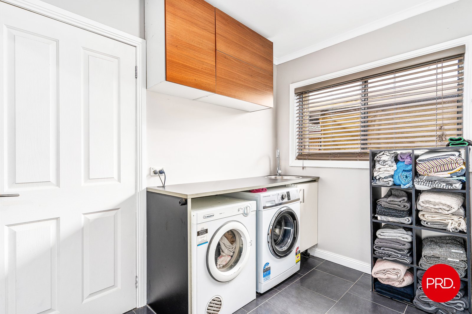 35A Macdougall Road GOLDEN SQUARE 12