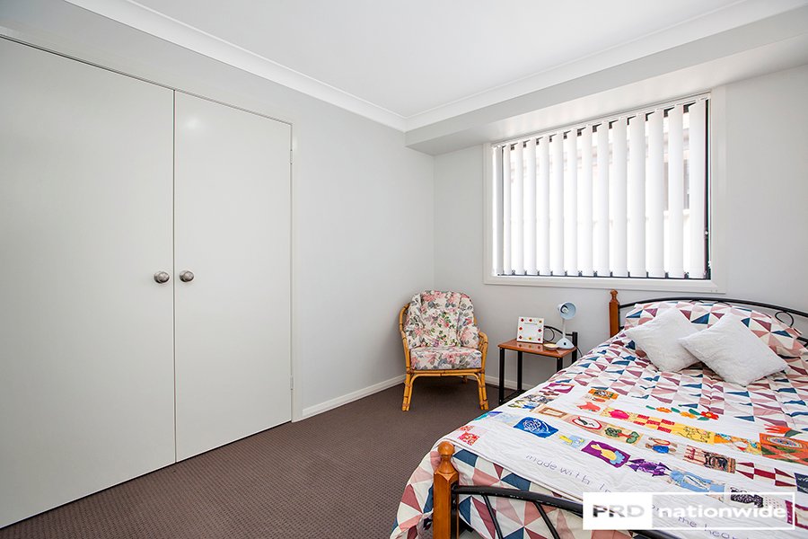 35a Orley Drive TAMWORTH 8