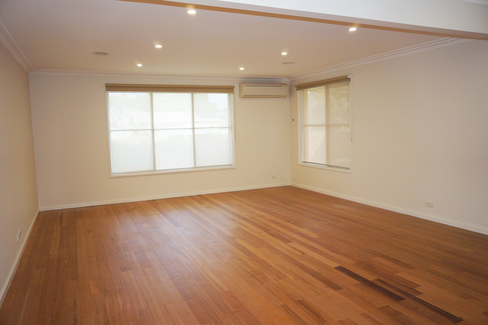Gallery: 35A Wards Grove